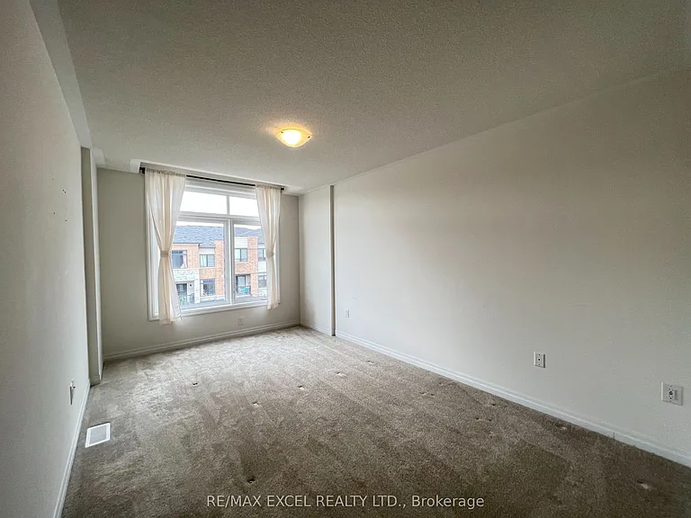 251 Vivant St — Photo 16