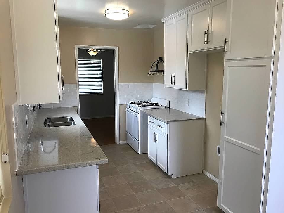 new kitchen 
