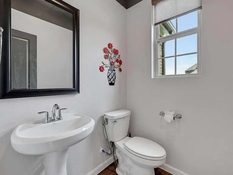 4933 Chester Lake Ln — Photo 27