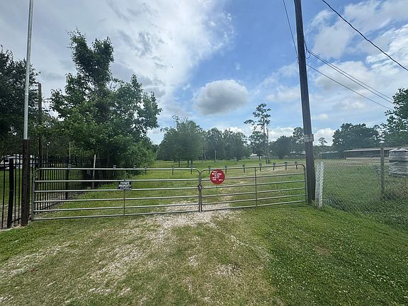 2nd image of 4773 Lord Rd