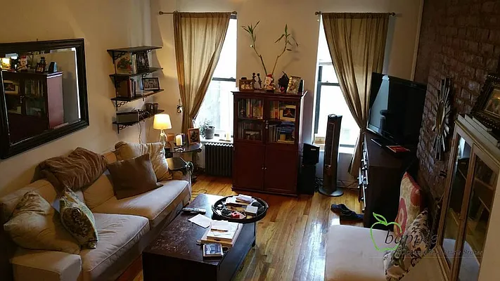 Rented by Bapple | media 27