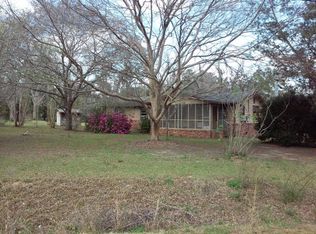 4046 Maple Rd, Blackshear, GA 31516