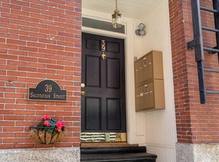 39 Salutation St APT 4A, Boston, MA 02109