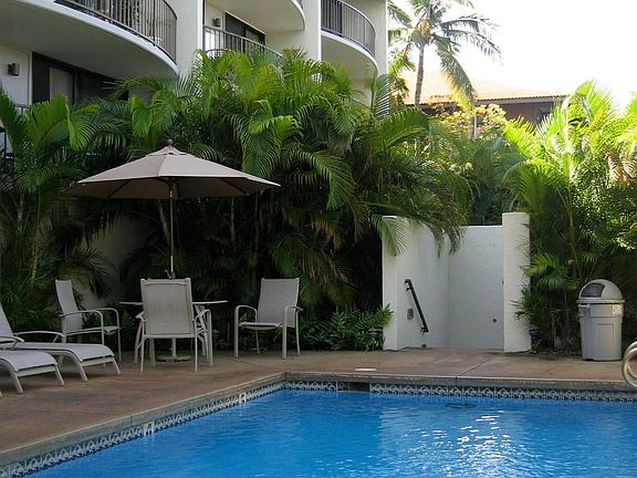 5th image of 2124 Awihi Pl APT 215