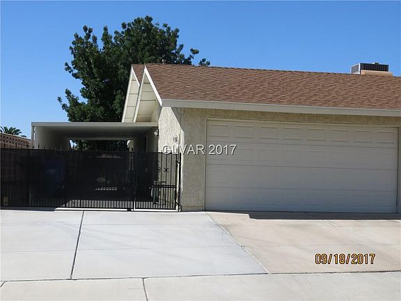3rd image of 1126 Mariposa Way