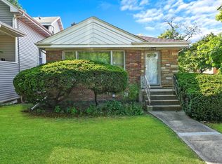 2758 N Newcastle Ave, Chicago, IL