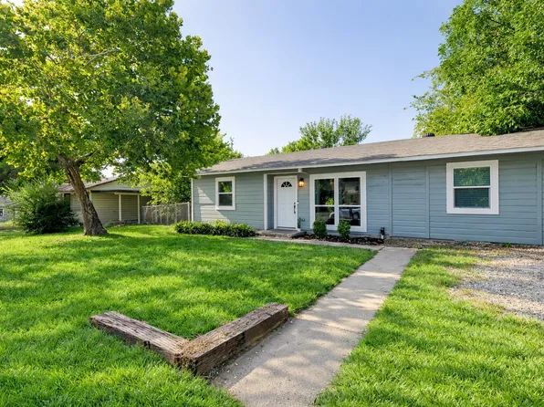1608 Wayne St, Denton, TX 76209