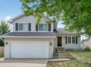 2528 Shady Lane Dr, Norwalk, IA 50211