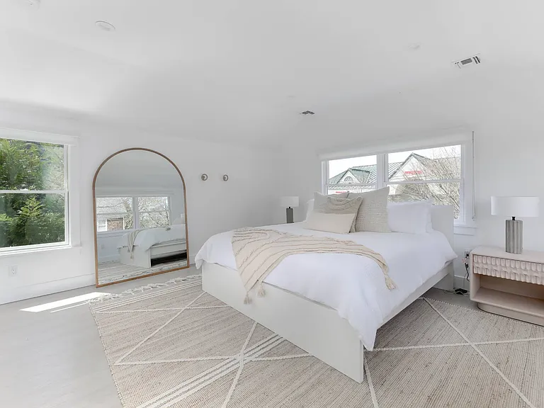 70 Powell Ave — Photo 12