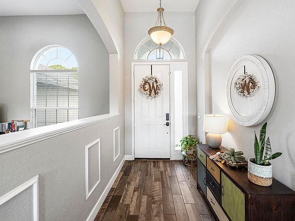 5th image of 782 SW Sail Terrace