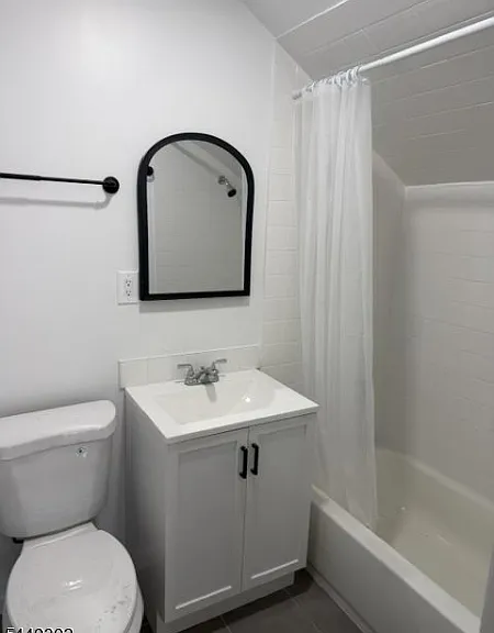 18 Elm St #3 — Photo 3