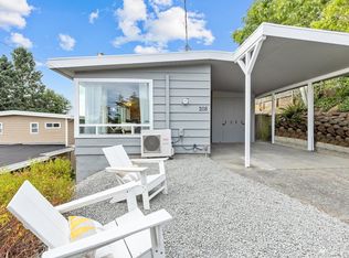 208 NW 48th St, Seattle, WA 98107