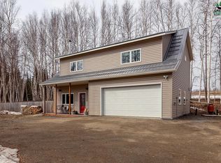 695 Forest Hollow Dr, Fairbanks, AK 99712