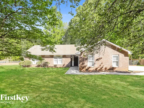 200 Ridge Way, Fayetteville, GA 30215