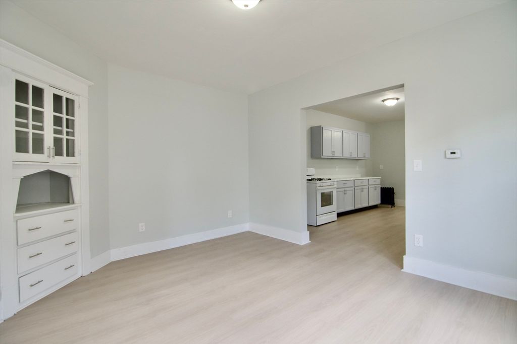 655 N Main St, East Longmeadow, MA - View 6