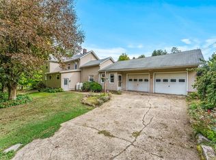 534 McCullough Rd, Sharpsville, PA 16150