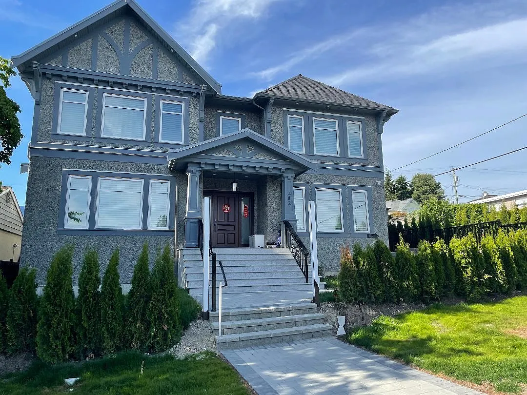 2 bed, $2,750 — Photo 1