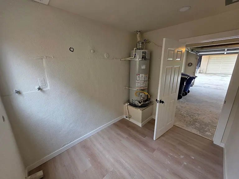13987 Coteau Dr #10 — Photo 6