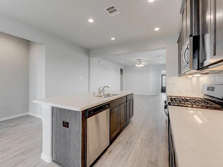 10505 Stone Peak Dr — Photo 10