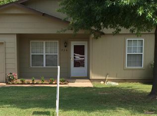 736 W Commercial St, Broken Arrow, OK 74012