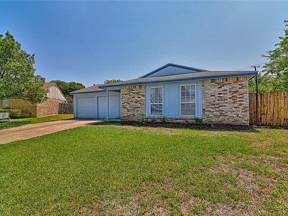 2nd image of 2519 Clearwood Dr