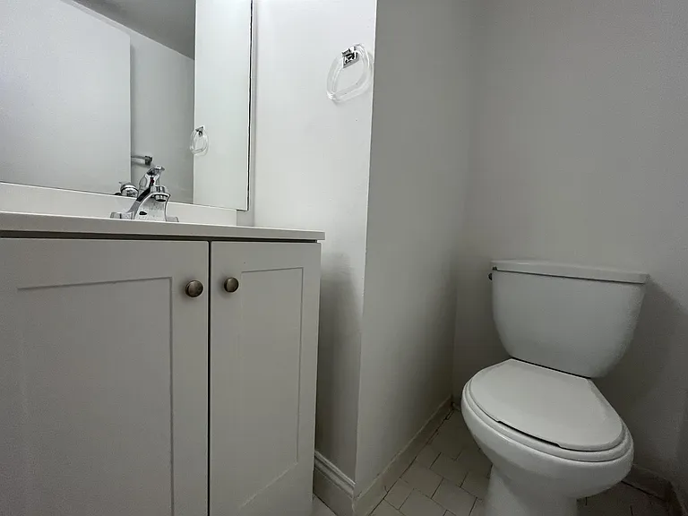 4334 NW 9th Ave #9-3 — Photo 9