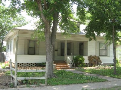 213 S Purdy Ave, Lyons, KS, 67554