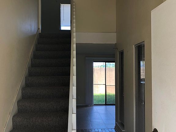 2nd image of 8263 Virgo St