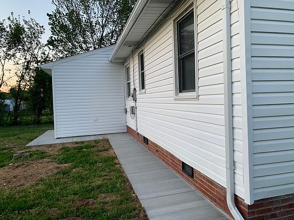 3rd image of 4318 Austin Ave