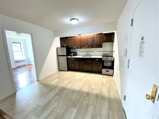 Rented by Douglas Elliman | media 15