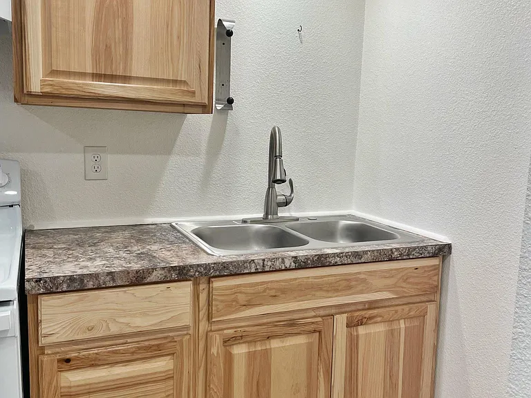 115 SE 6th St #107 — Photo 2
