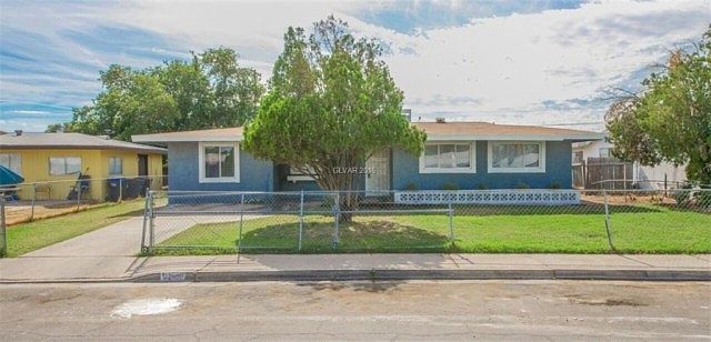 1st image of 2209 Dune Dr