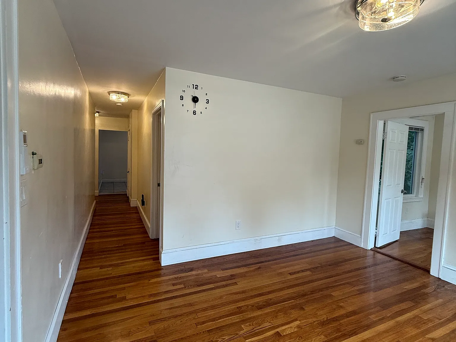 8 Cenacle Rd — Photo 4