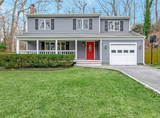 31 Woodville Rd, Shoreham, NY 11786