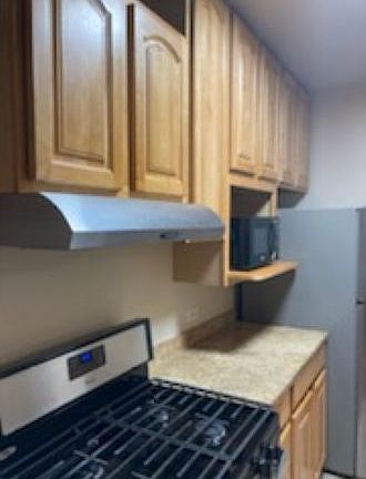 4 Burner Gas Stove