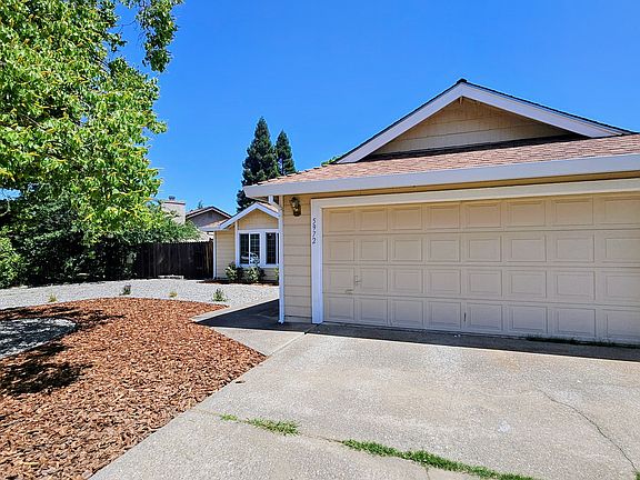 3rd image of 5972 Willowynd Dr