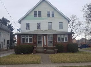 Sexton St, Struthers, OH 44471