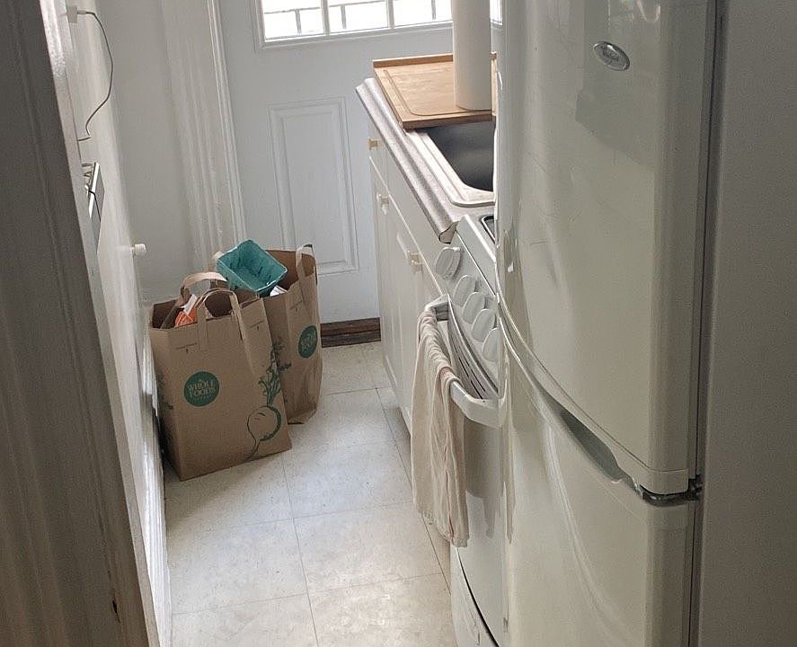 2nd image of 1111-13 Boylston St #39
