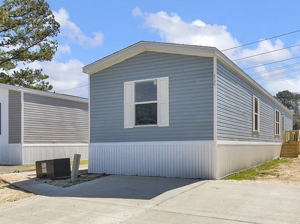 3156 Korea Cir, Fayetteville, NC 28306