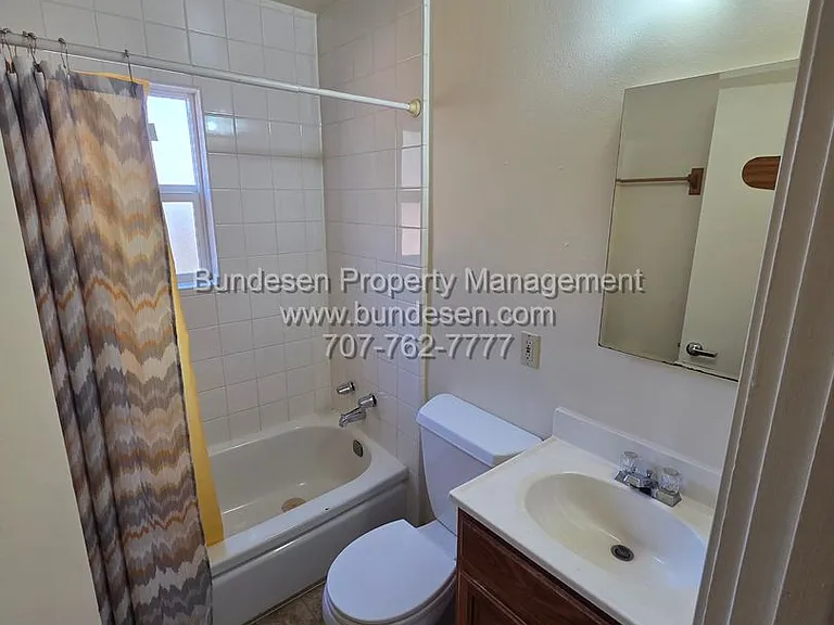 132 Maria Dr — Photo 5