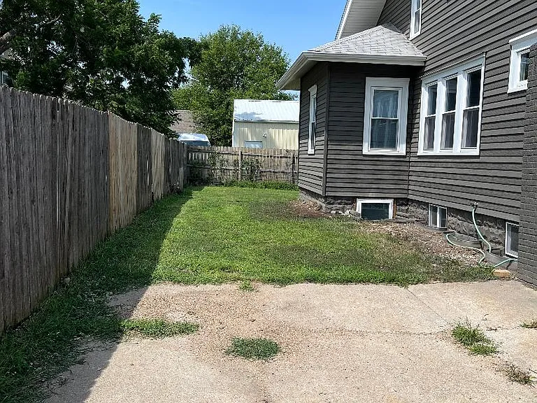 2821 N 51st St #2 — Photo 2