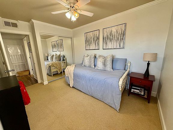 5th image of 2100 Old Taylor Rd #320E