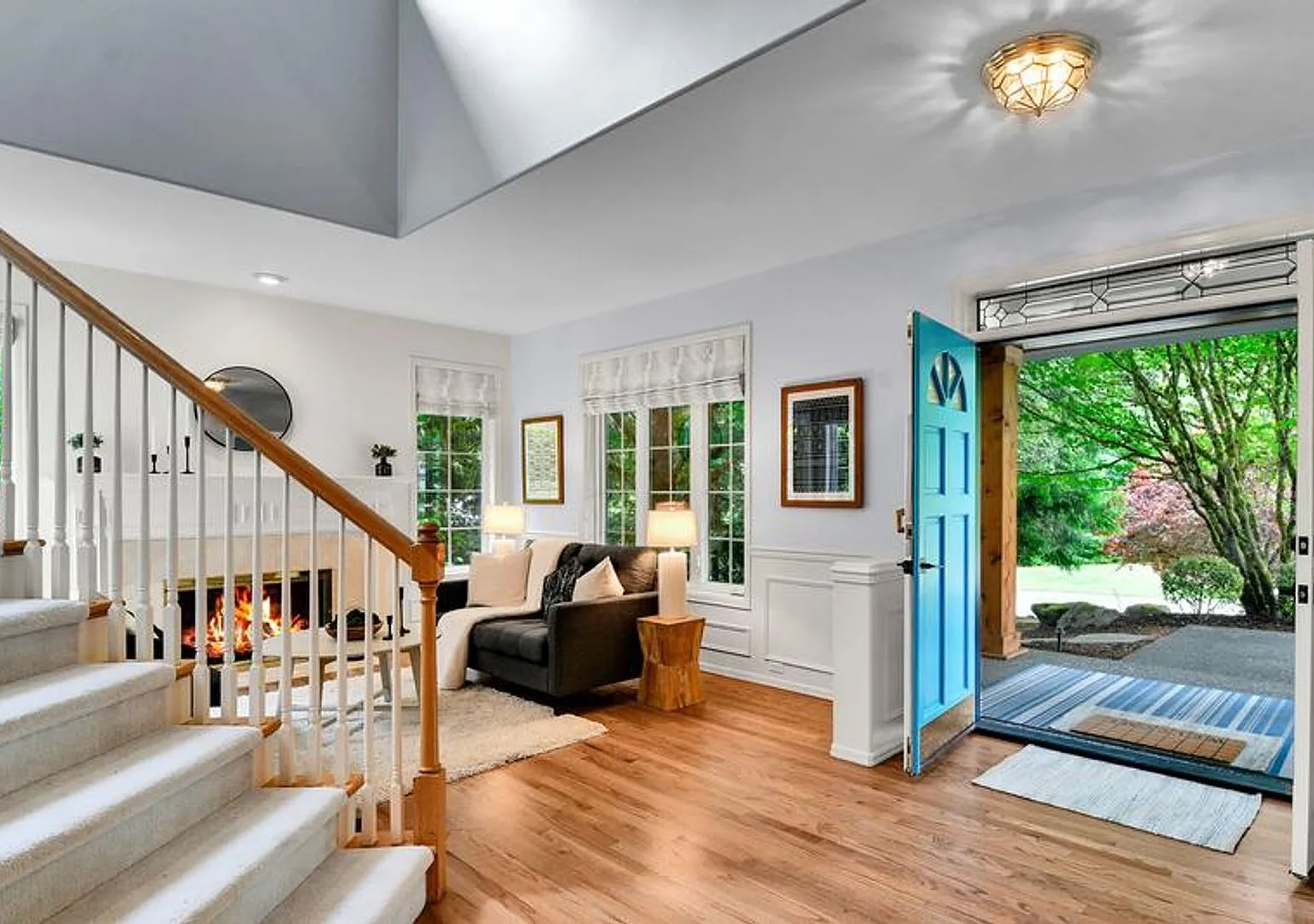 4Bd/2.25Ba Woodinville Home — Photo 3