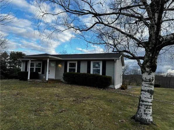 818 Mercer Rd, Butler, PA 16001
