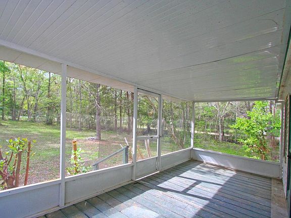 3rd image of 4998 Avenue D