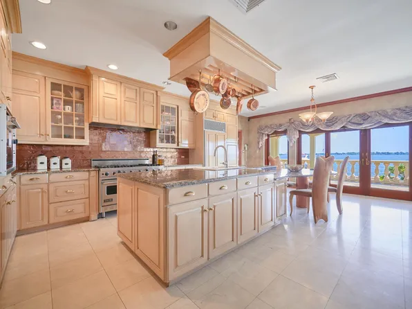 3411 Country Club Road image 11 of 64