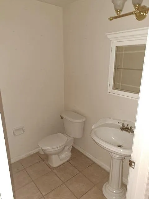 Coral Springs Dr, Wesley Chapel — Photo 4