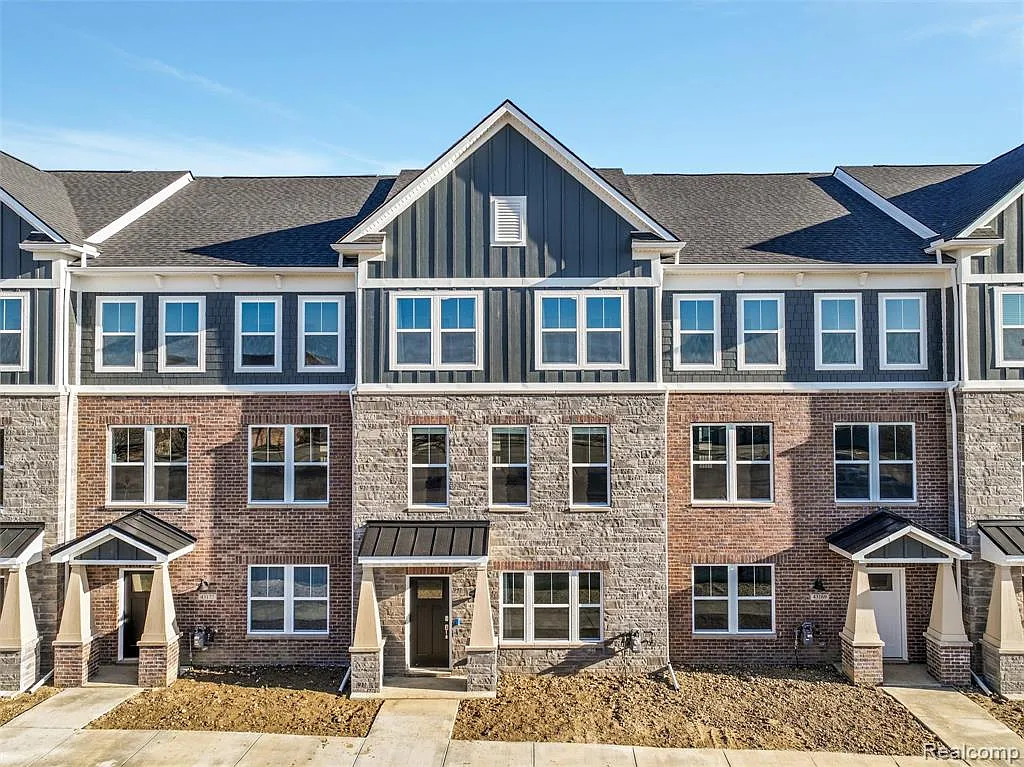 Building Photo - 43173 Atwood Ave