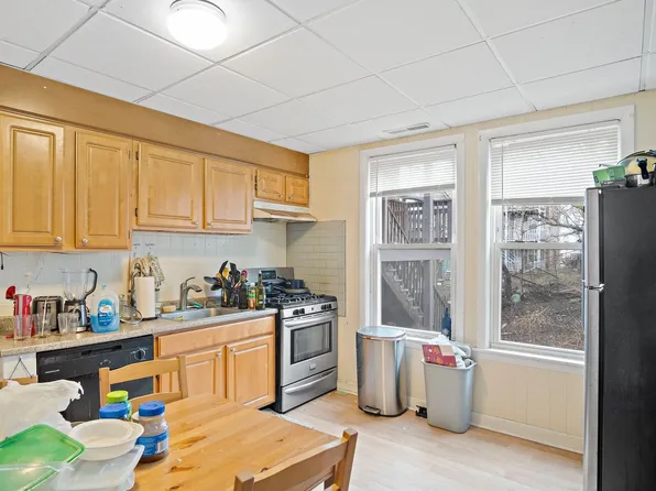 847 Hemenway St #2, Boston, MA 02115