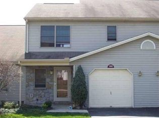 1443 Maplewood Dr, New Cumberland, PA 17070